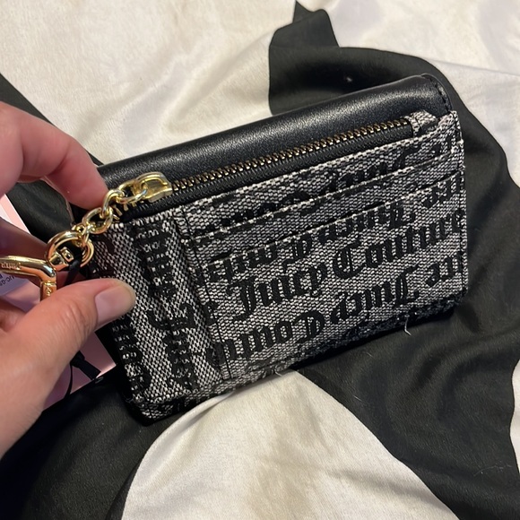 Large Tri fold Juicy Couture Wallet - Picture 4 of 5